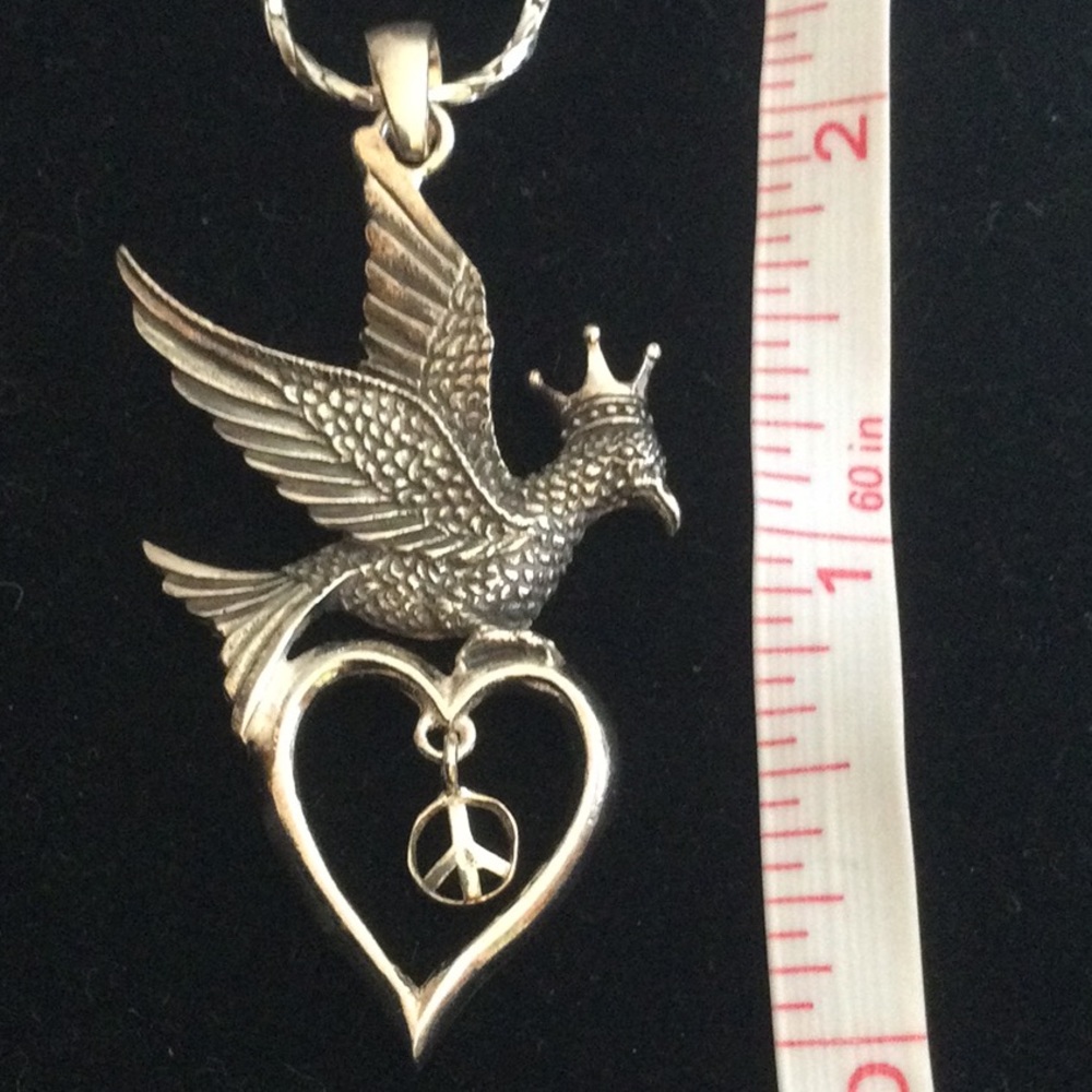 Dove Of Peace ⭐️EVERYONE IN THE WORLD NEEDS TO BE REMINDED OF LOVE & PEACE⭐️ - Picture 7 of 7